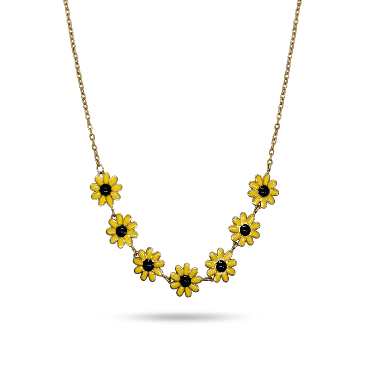 Goldene Blumen-Halskette aus Edelstahl mit gelben Sonnenblumen-Elementen, floraler Schmuck auf weißem Hintergrund